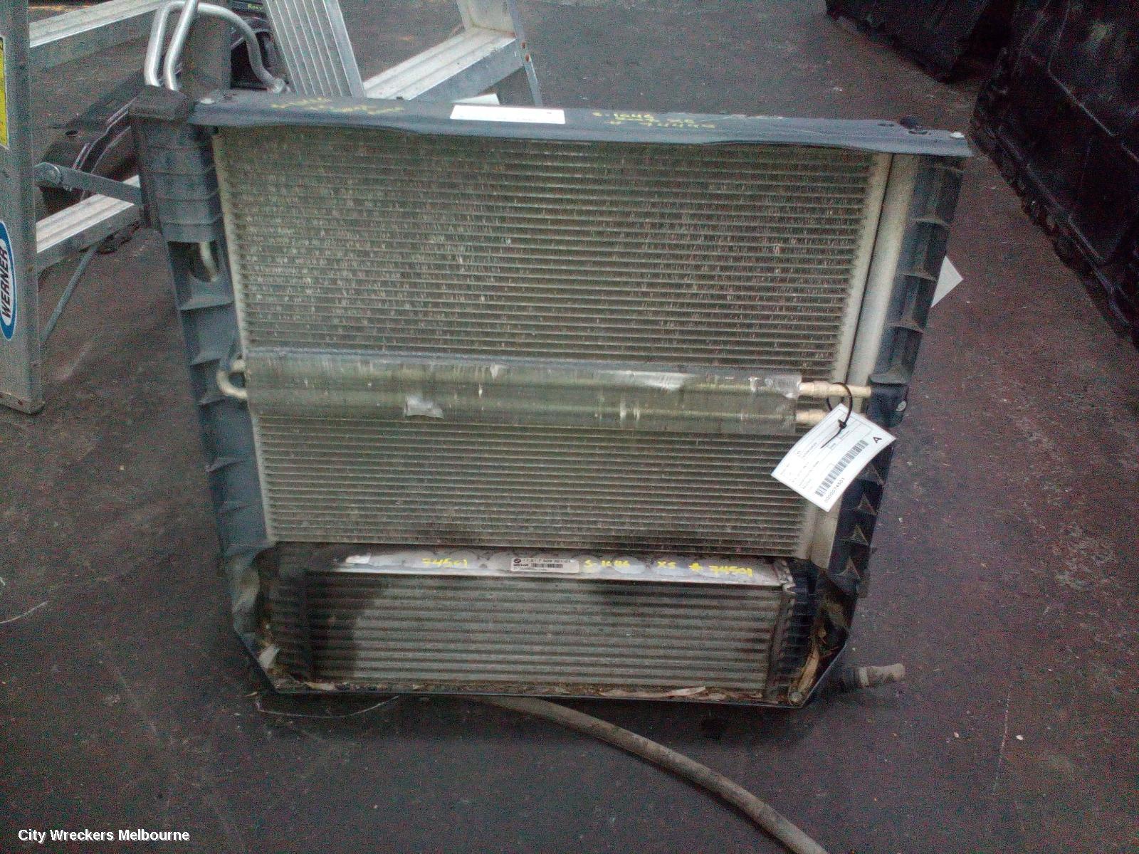 BMW X5 RADIATOR, PRIMARY RADIATOR (CLOSEST TO ENGINE), 3.0, DIESEL, M57N2/N57/N57S, E70, 01/2007 - 08/2013 - Image 1