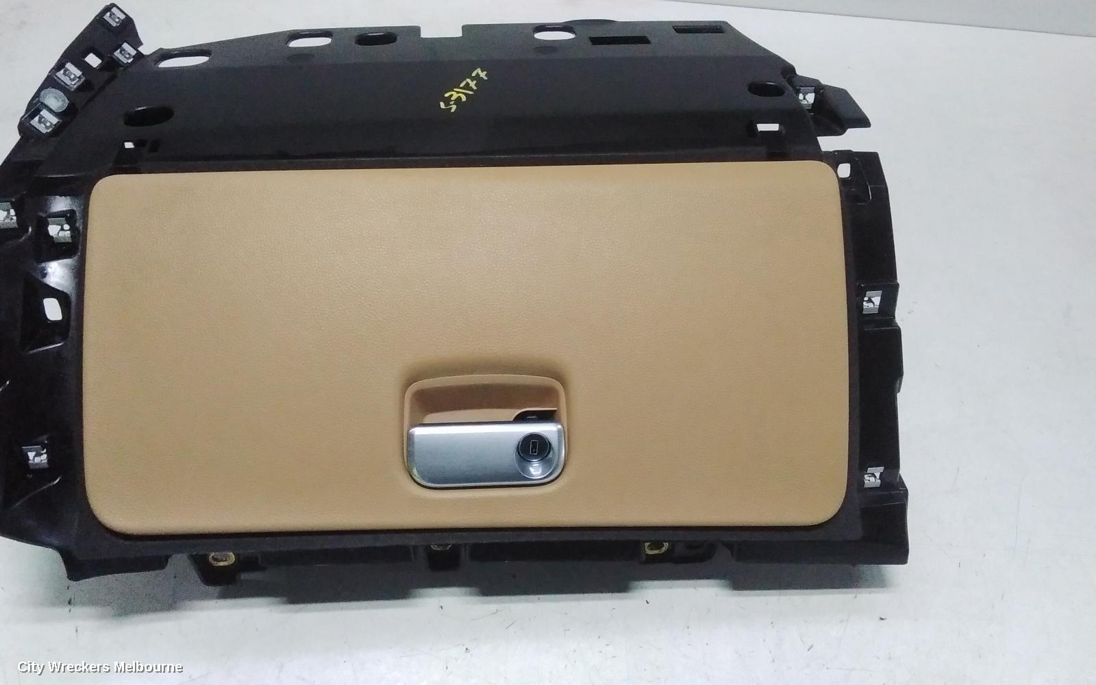 PORSCHE MACAN GLOVE BOX, 95B, 06/2014 - 12/2025 - Image 2
