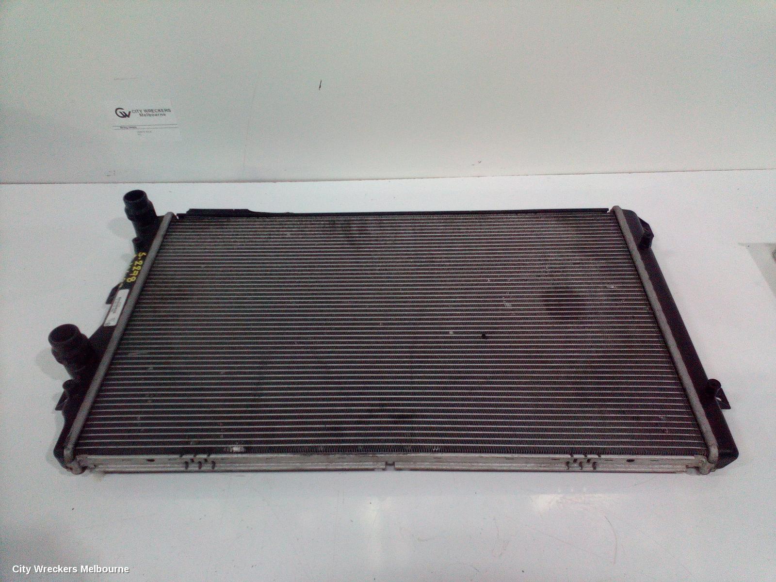 VOLKSWAGEN JETTA RADIATOR, AUTO, 1.4, PETROL, 1B, 02/2011 - 12/2017 - Image 2
