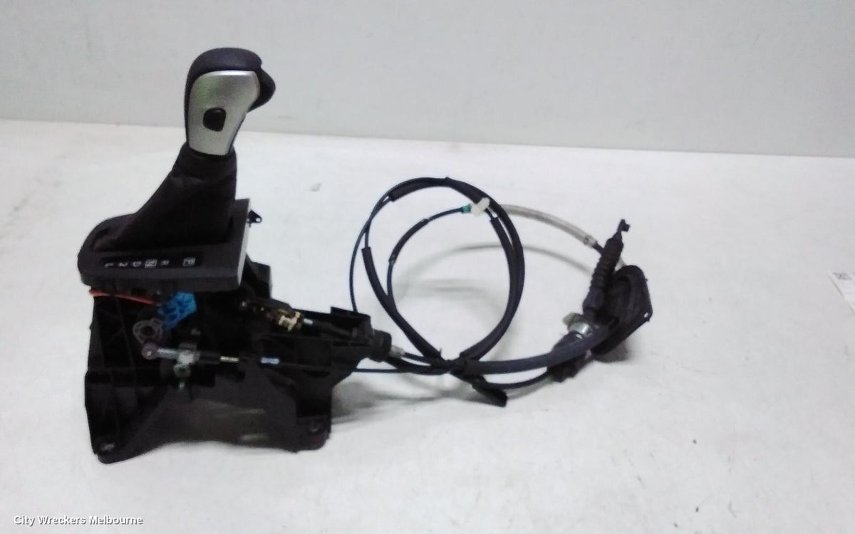 SUZUKI BALENO GEAR STICK/SHIFTER, EW, 04/2016 - 12/2022 - Image 1