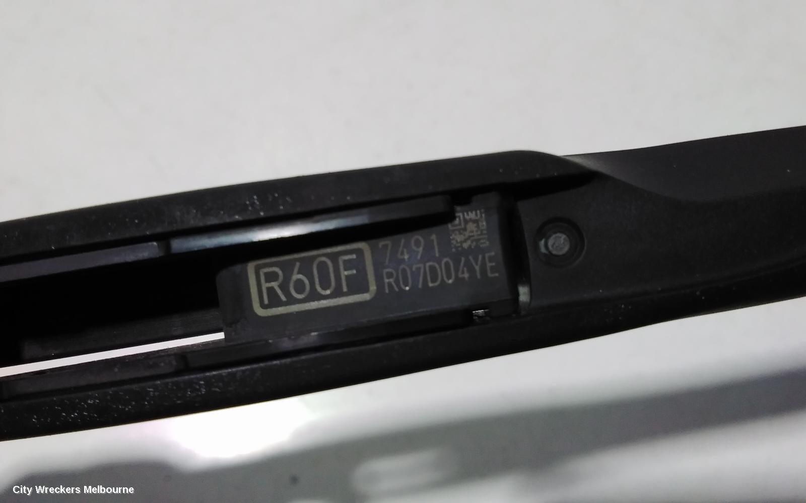 TOYOTA HIACE WIPER ARM, FRONT (RH SIDE), 300 SERIES, 04/2019 ONWARDS - Image 3