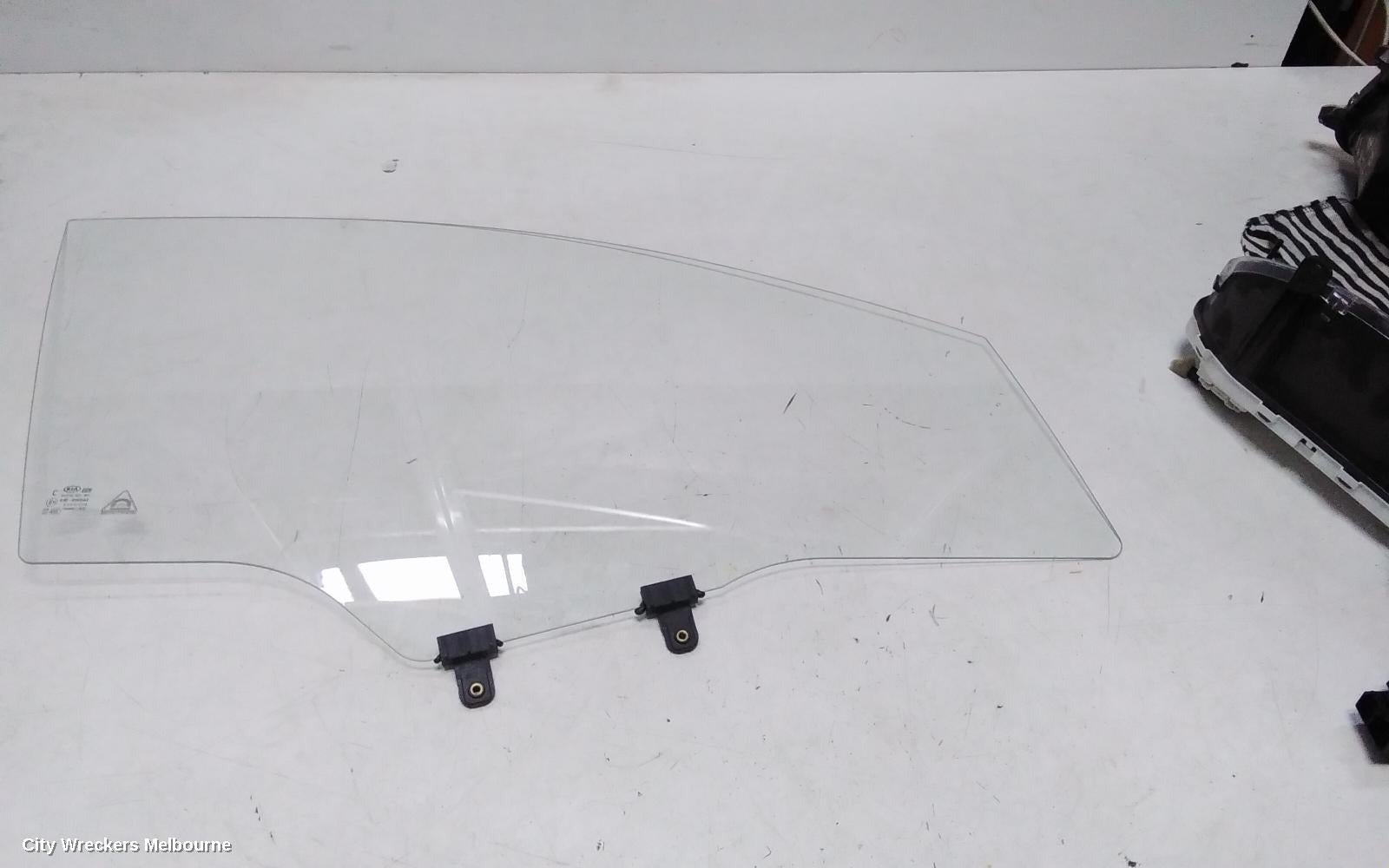 KIA PICANTO RIGHT FRONT DOOR WINDOW, JA, 05/2017 ONWARDS - Image 1