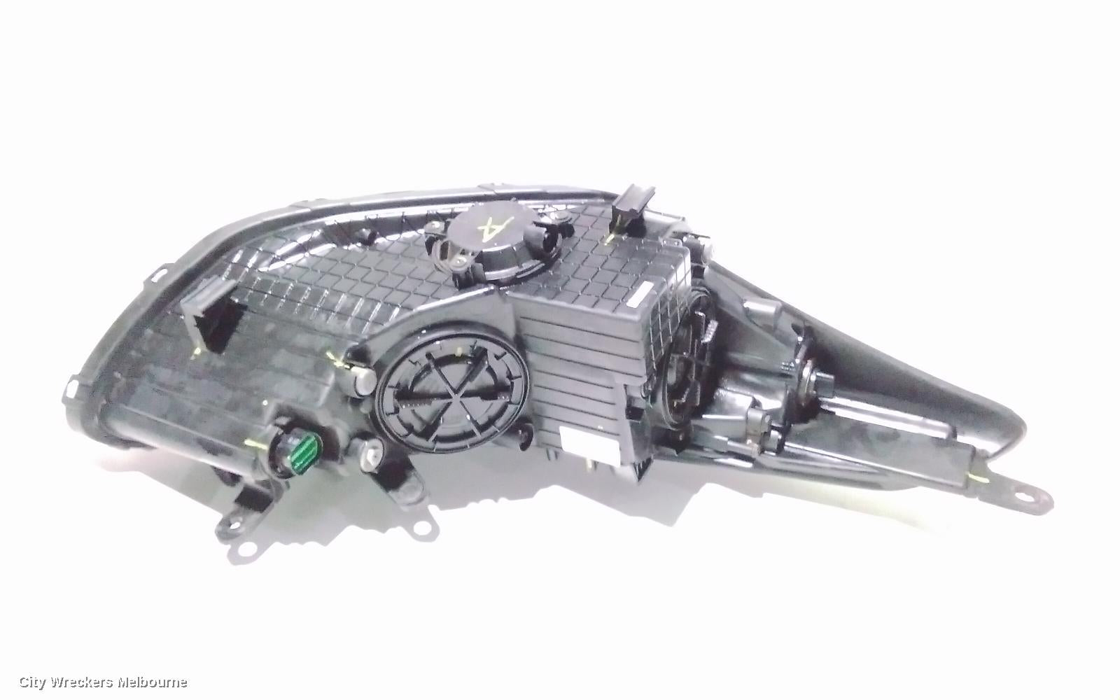 HYUNDAI I30 RIGHT HEADLAMP, GD, 5DR HATCH, XENON TYPE, 03/2012 - 02/2017 - Image 1