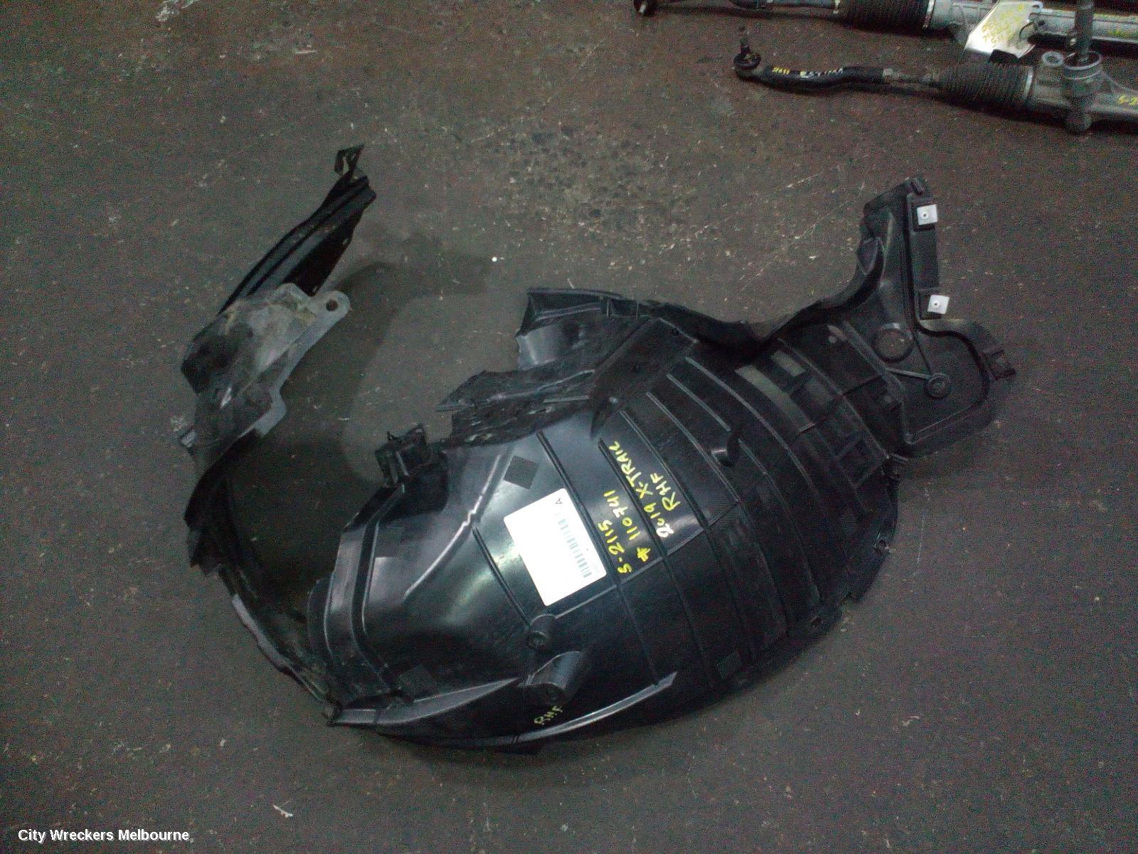 NISSAN XTRAIL RIGHT GUARD LINER, T32, 02/2014 - 07/2022 - Image 1