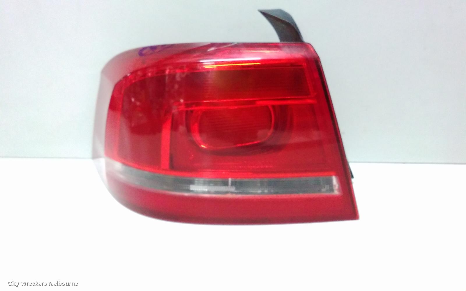 VOLKSWAGEN PASSAT LEFT TAILLIGHT, 3C/MK6 B7, SEDAN, NON LED TYPE, 09/2010 - 05/2015 - Image 3