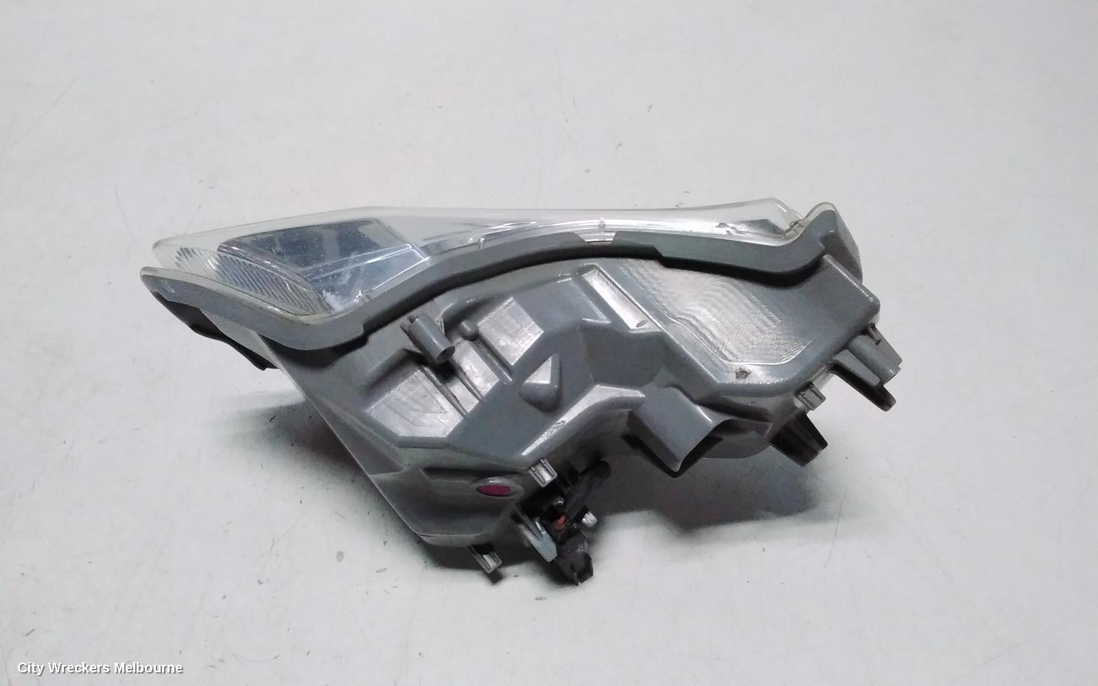 TOYOTA KLUGER RIGHT INDICATOR/FOG/SIDE, DAYTIME RUNNING LAMP, GSU50/GSU55, 12/2013 - 10/2016 - Image 3