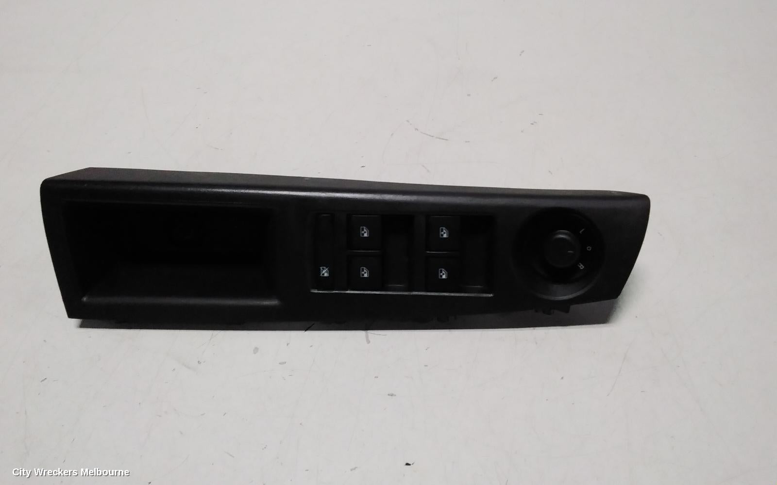 HOLDEN CRUZE PWR DR WIND SWITCH, RH FRONT (MASTER SWITCH), JG, 03/2009 - 02/2011 - Image 1