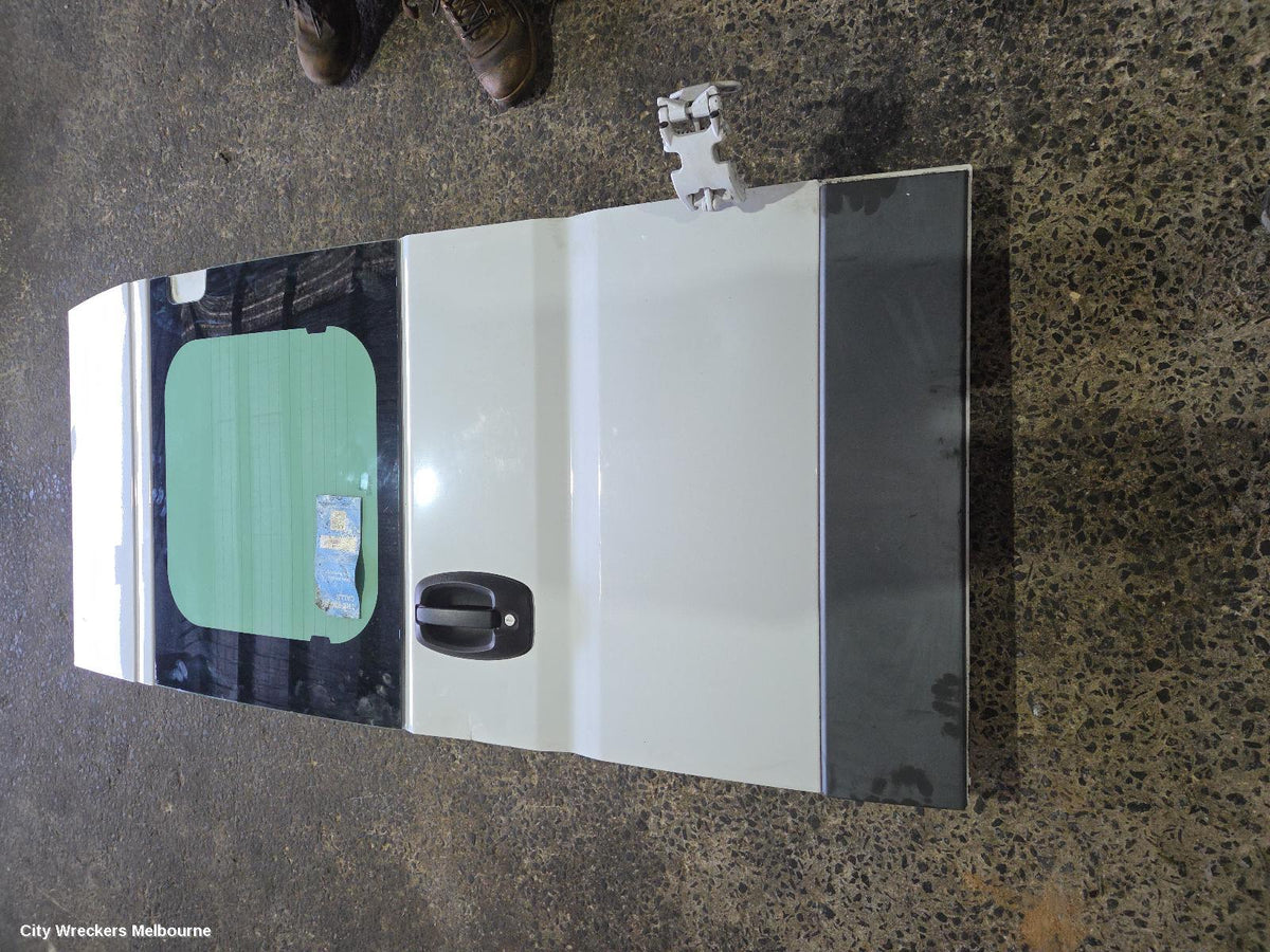 FIAT DUCATO RIGHT FRONT DOOR, W/ FLARED TYPE, 11/2006 - 05/2020 - Image 1