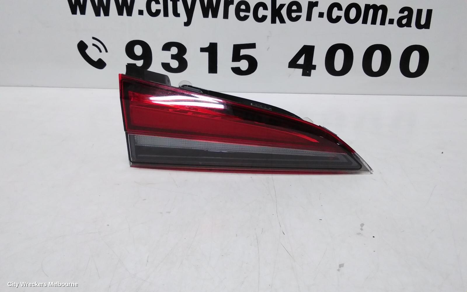 SKODA KAMIQ REAR GARNISH, TAILGATE LAMP (LH SIDE), LED TYPE, NW, 06/2020 ONWARDS - Image 2