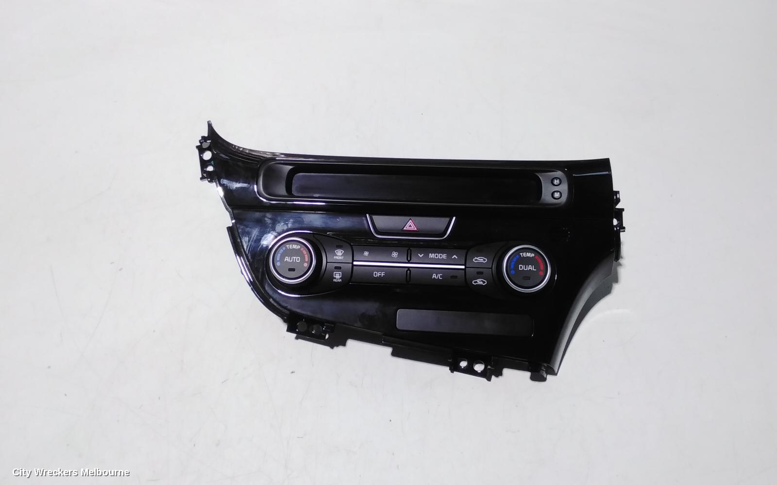 KIA OPTIMA HEATER/AC CONTROLS, TF, CLIMATE CONTROL TYPE, P/N 972502T480, 01/2011 - 10/2015 - Image 3