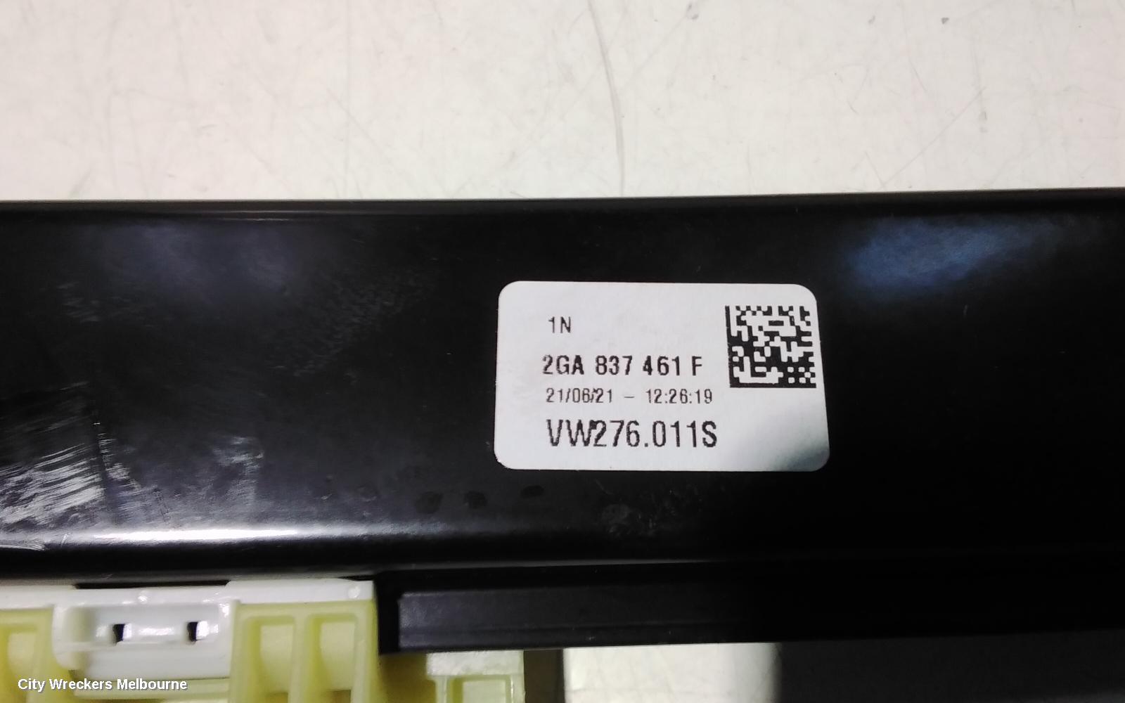 VOLKSWAGEN T-ROC LEFT FRONT WINDOW REG/MOTOR, A1, 03/2020 - 12/2025 - Image 2