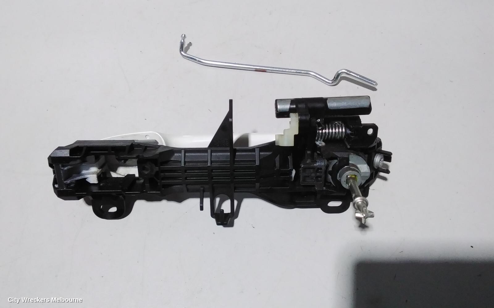 TOYOTA COROLLA DOOR HANDLE, ZRE182R 10/2012 - 06/2018 - Image 3