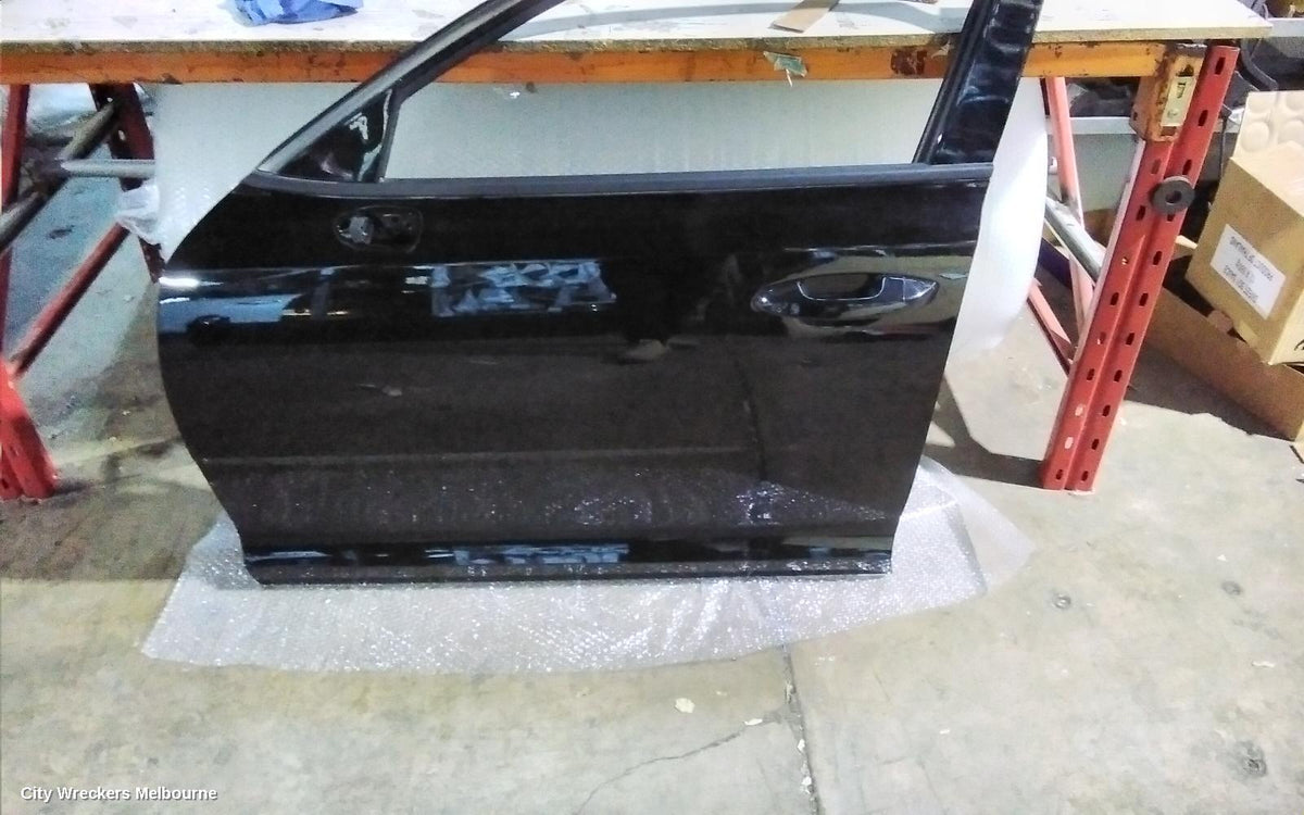 KIA STINGER LEFT FRONT DOOR, CK, 06/2017 - 04/2023 - Image 1