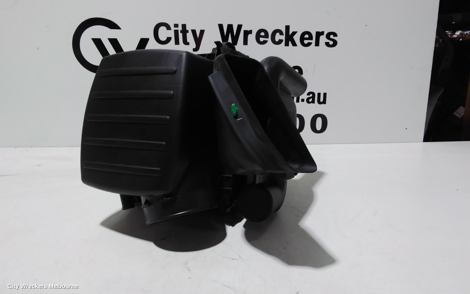 JEEP GRANDCHEROKEE AIR CLEANER/BOX, AIR CLEANER, WK, 3.6, PETROL, 10/2010 - 02/2022 - Image 1