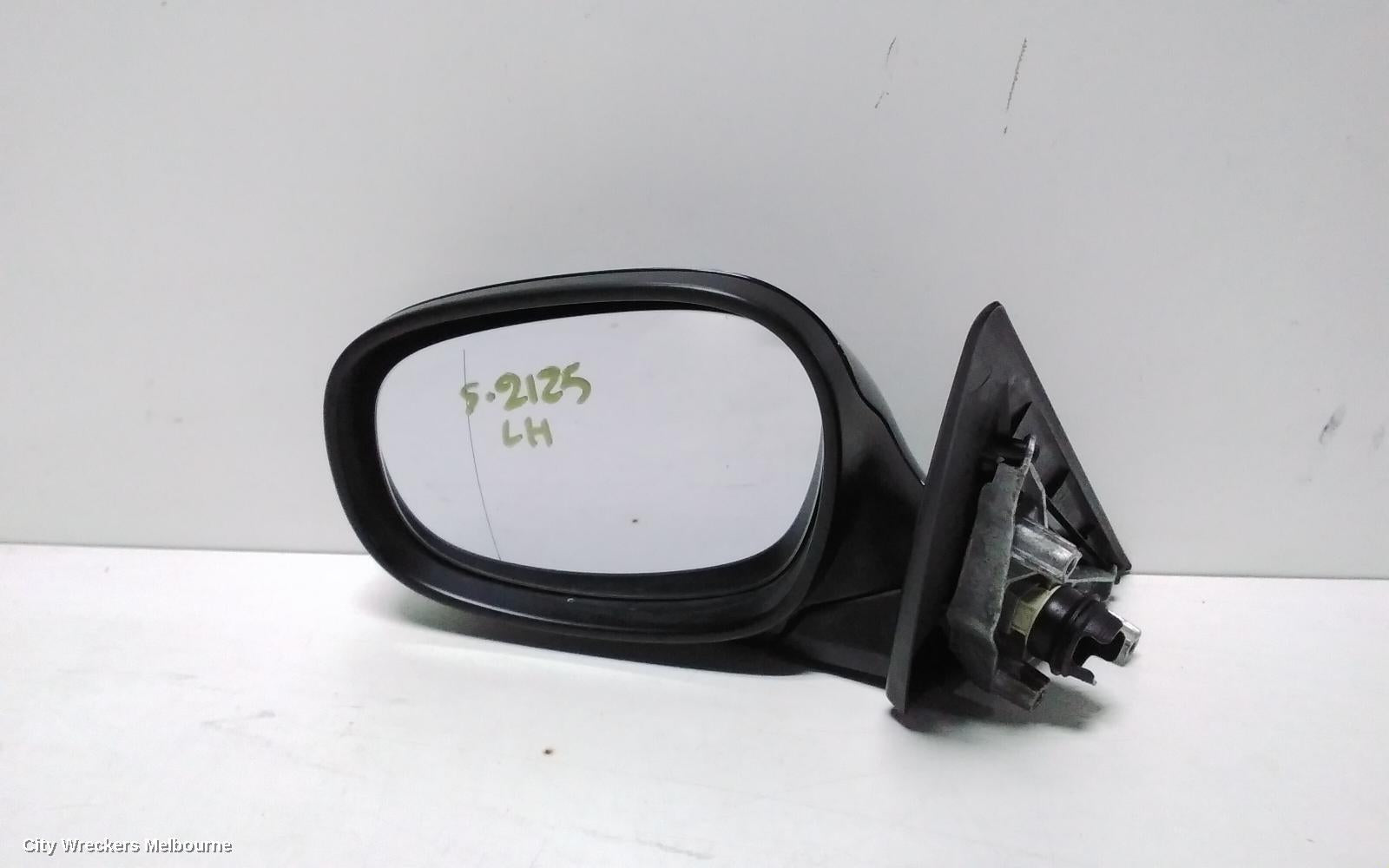 BMW 3 SERIES LEFT DOOR MIRROR, E90/E91, SEDAN/WAGON, STANDARD, NON SEAT ADJ. & NON MEMORY, W/ AUTO DIP TYPE, 09/2008 - 04/2012 - Image 2