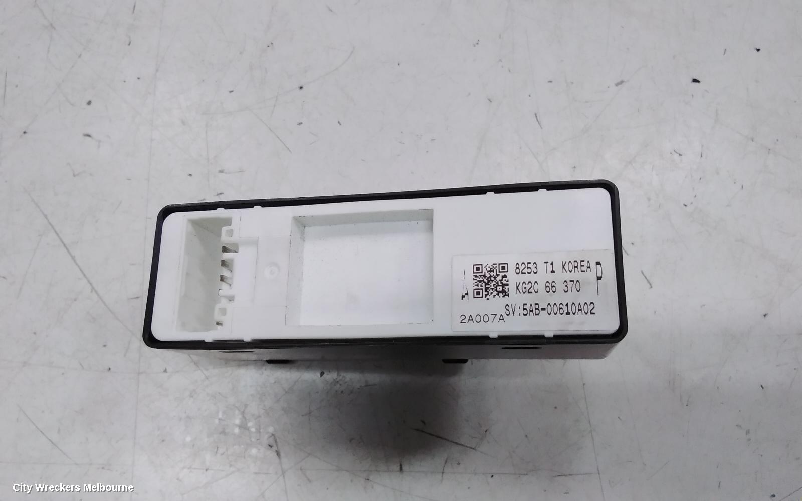 MAZDA CX8 PWR DR WIND SWITCH, LH FRONT, KG, 05/2018 - 12/2023 - Image 2