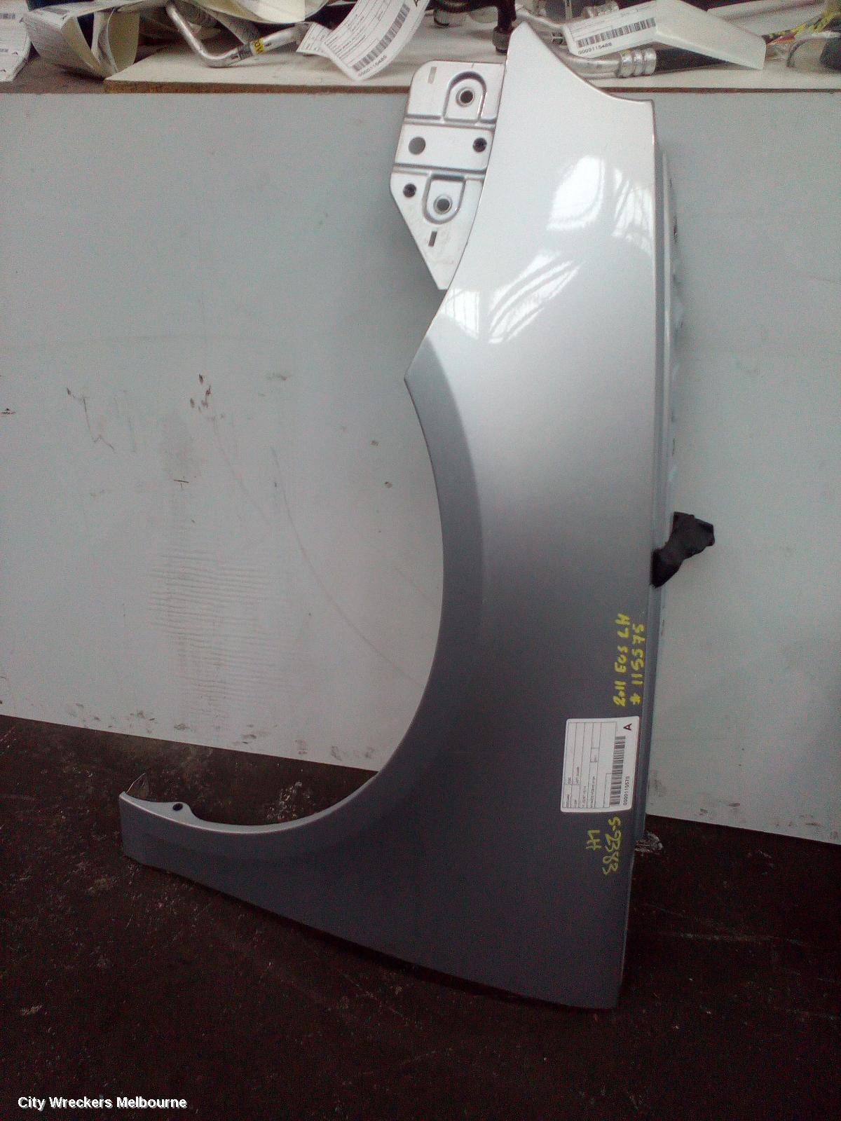VOLKSWAGEN EOS LEFT GUARD, 1F, 02/2007 - 12/2014 - Image 2