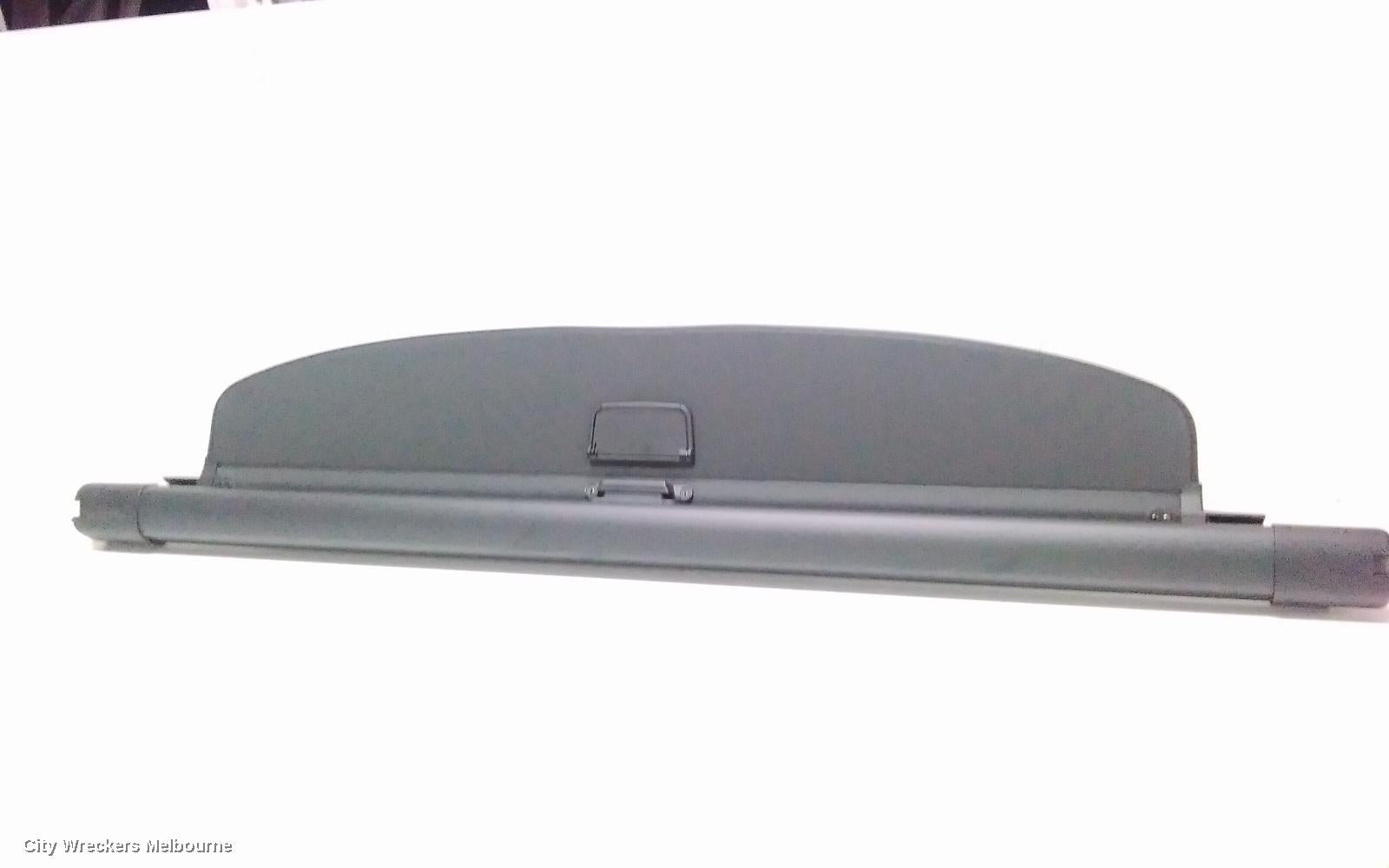AUDI Q7 PARCEL SHELF CARGO BLIND, 4M, 07/2015 ONWARDS - Image 3