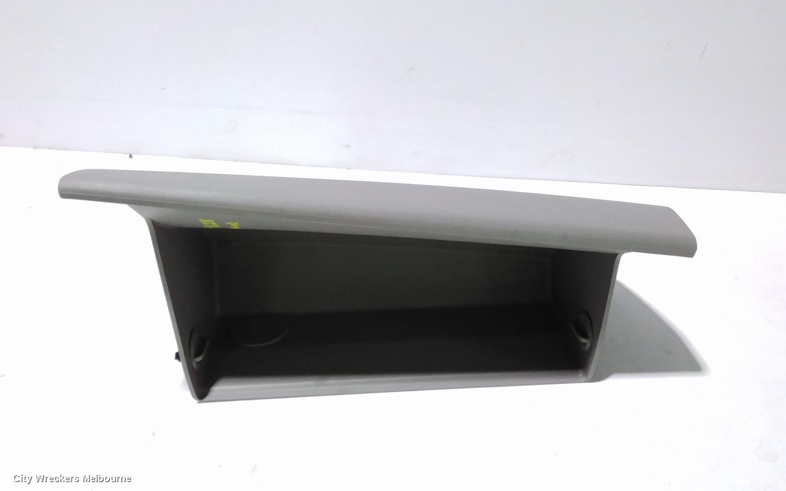 KIA CARNIVAL/GRAND CARNIVAL GLOVE BOX, LOWER, YP, 02/2015 - 10/2020 - Image 2