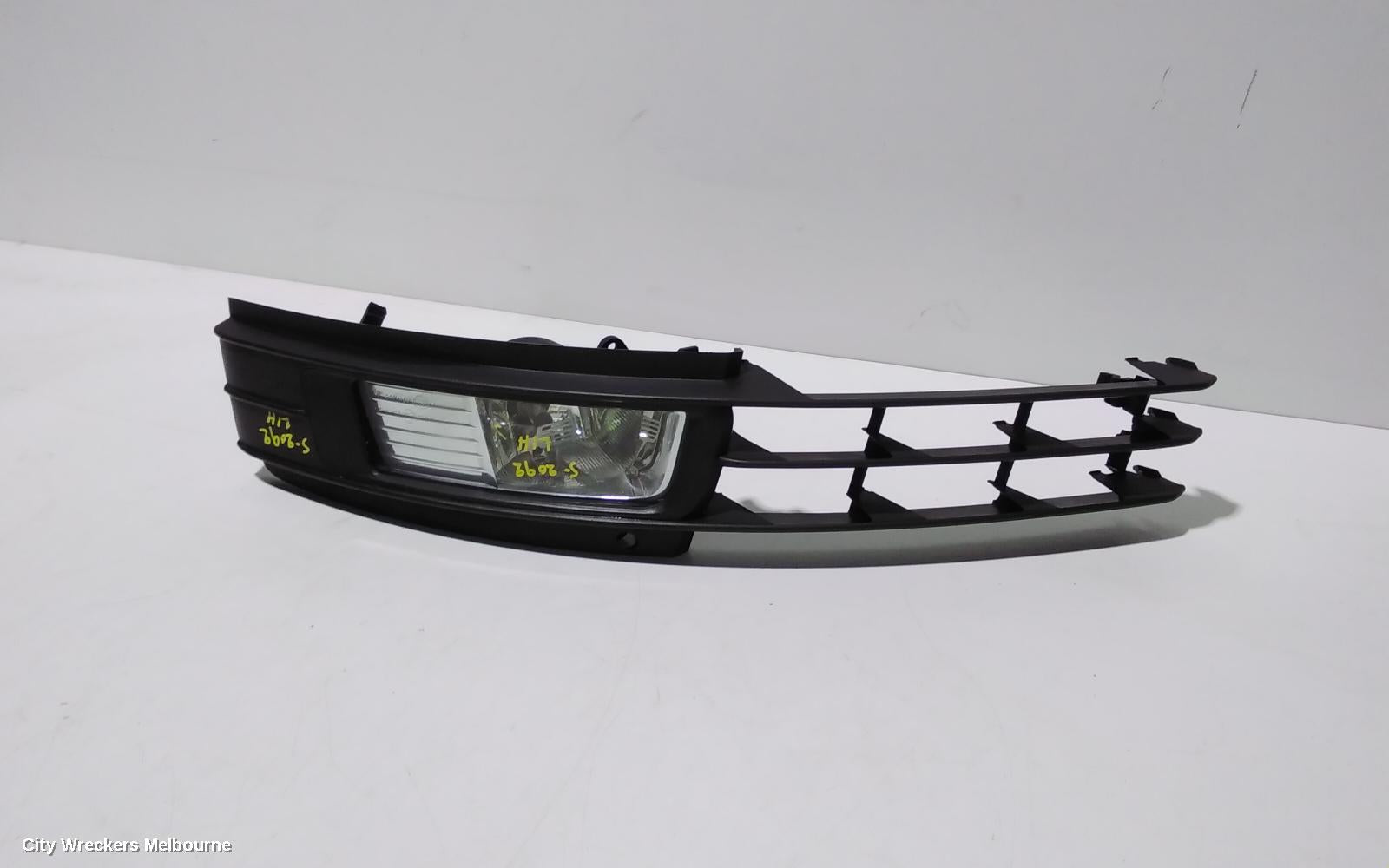 AUDI A6 LEFT INDICATOR/FOG/SIDE, BUMPER FOGLAMP, C6/4F, A6, 10/2008 - 06/2011 - Image 1