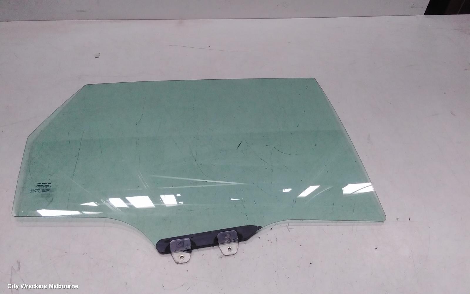 HONDA CIVIC RIGHT REAR DOOR WINDOW, 7TH GEN, HATCH, 11/2000 - 12/2005 - Image 1