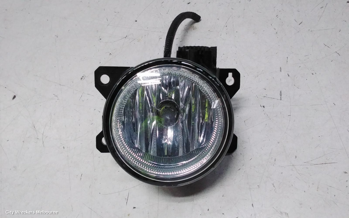 HONDA CIVIC RIGHT INDICATOR/FOG/SIDE, BUMPER FOGLAMP, 10TH GEN, SEDAN/HATCH, HALOGEN TYPE, 05/2016 - 08/2021 - Image 2