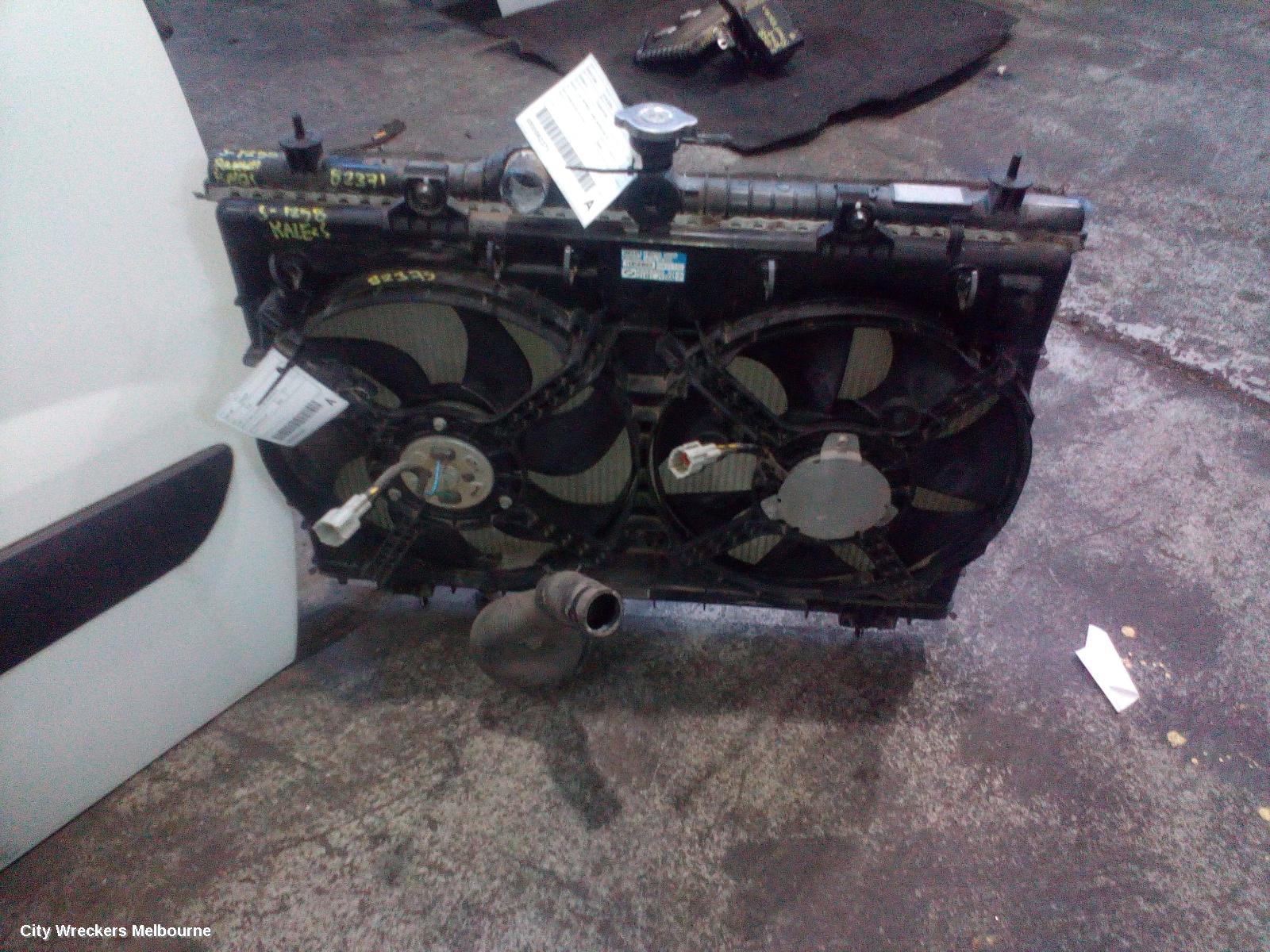 RENAULT KALEOS RADIATOR, AUTO, 2.5, PETROL, H45, 04/2009 - 04/2016 - Image 2