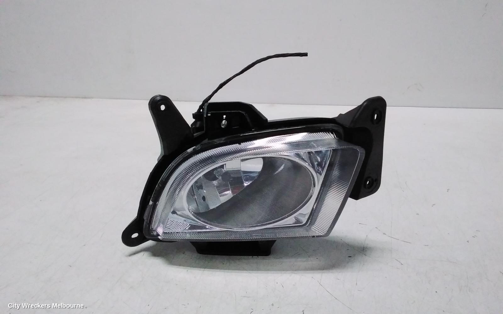 HYUNDAI I30 LEFT INDICATOR/FOG/SIDE, BUMPER FOGLAMP, FD, 09/2007 - 04/2012 - Image 1