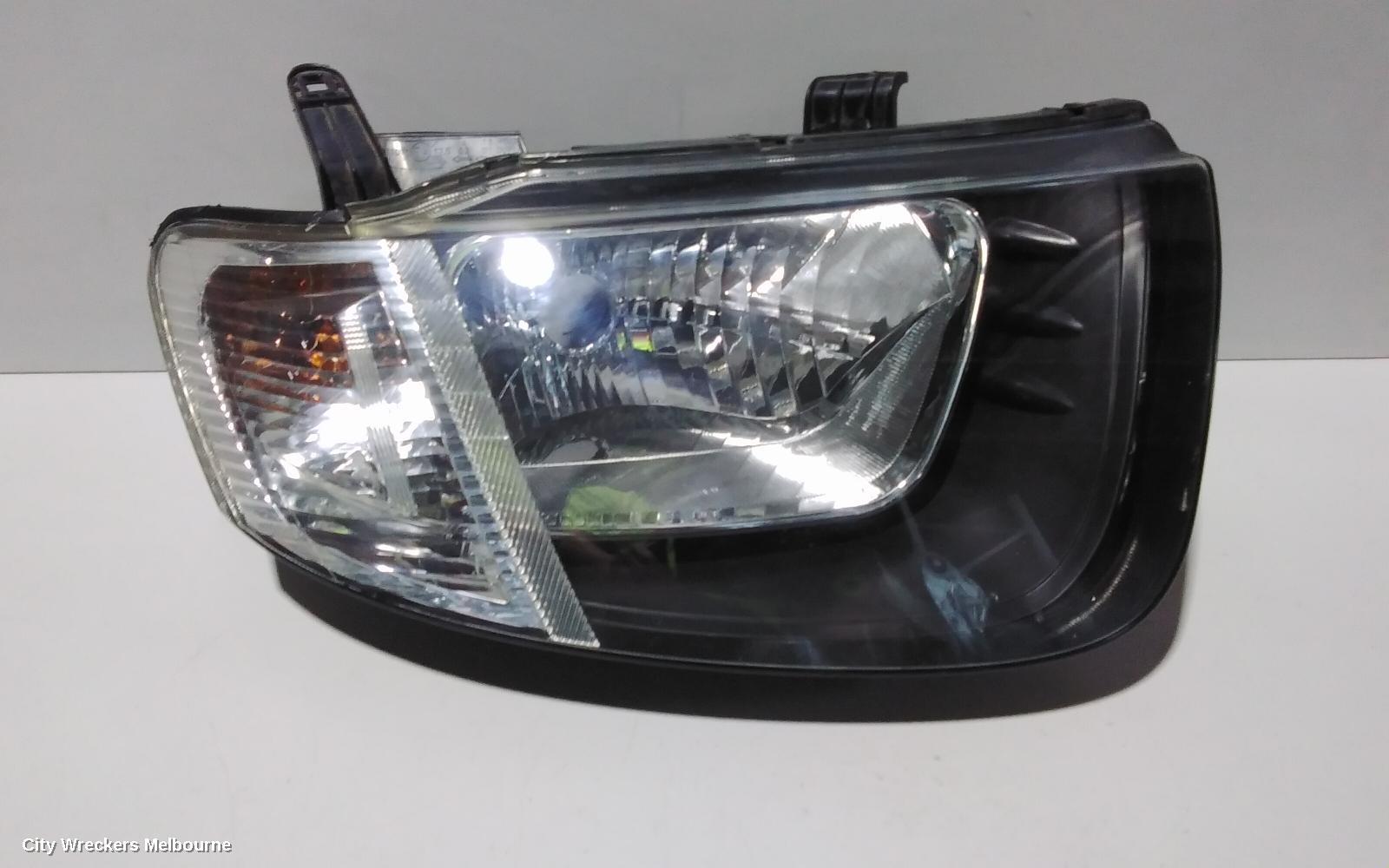 MITSUBISHI TRITON RIGHT HEADLAMP, ML, HALOGEN, STRAIGHT, CLEAR BLINKER LENS TYPE, 07/2006 - 08/2009 - Image 3