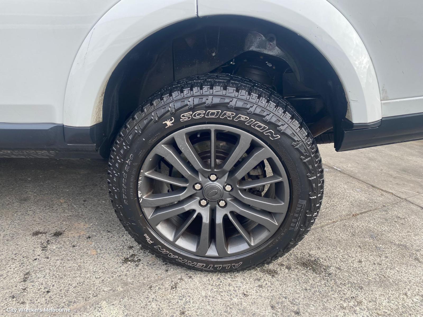 LAND ROVER DISCOVERY WHEEL MAG, FACTORY, 20X8.5IN, L319, 5 SPLIT SPOKE, STYLE 510, 02/2014 - 12/2016 - Image 1