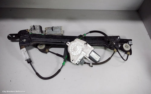 AUDI A5 RIGHT FRONT WINDOW REG/MOTOR, 8T, A5, HATCH, 10/2009 - 08/2011 - Image 2