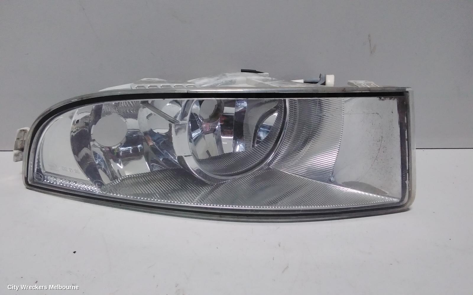 SKODA OCTAVIA RIGHT INDICATOR/FOG/SIDE, BUMPER FOGLAMP, 1Z, RECTANGULAR TYPE, 05/2009 - 10/2013 - Image 2