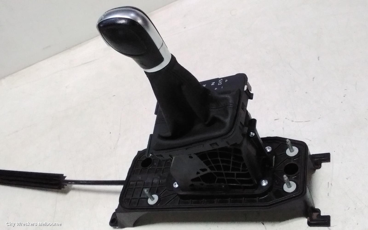 VOLKSWAGEN GOLF GEAR STICK/SHIFTER, AUTO SHIFTER, 7 SPEED, GEN 7, 11/2012 - 07/2017 - Image 2