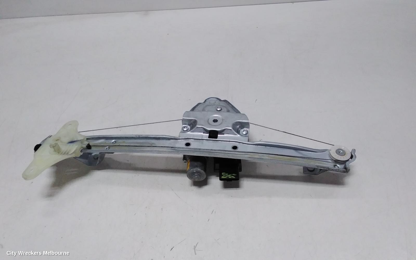 RENAULT ARKANA RIGHT FRONT WINDOW REG/MOTOR, MOTOR, JL1, 05/2021 ONWARDS - Image 2
