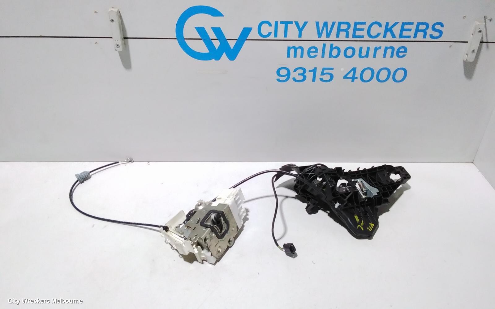 MERCEDES M CLASS DOOR/BOOT/GATE LOCK, RIGHT FRONT DOOR LOCK, NON KEYLESS START TYPE, W164, 09/2005 - 12/2011 - Image 1