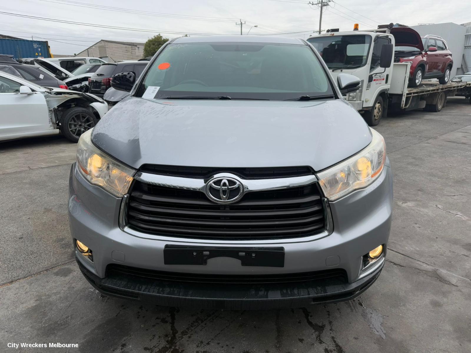 TOYOTA KLUGER REAR BUMPER, GSU50/GSU55, BUMPER BAR, 12/2013 - 10/2016 - Image 2