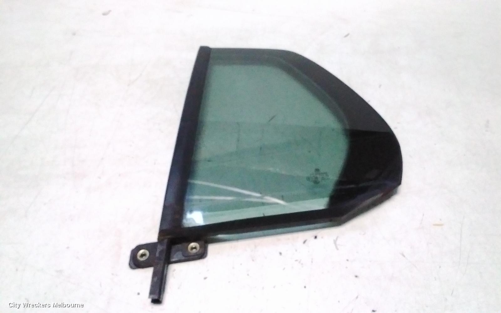 VOLKSWAGEN GOLF LEFT REAR 1/4 DOOR GLASS, GEN 6, 5DR HATCH, 10/2008 - 03/2013 - Image 3