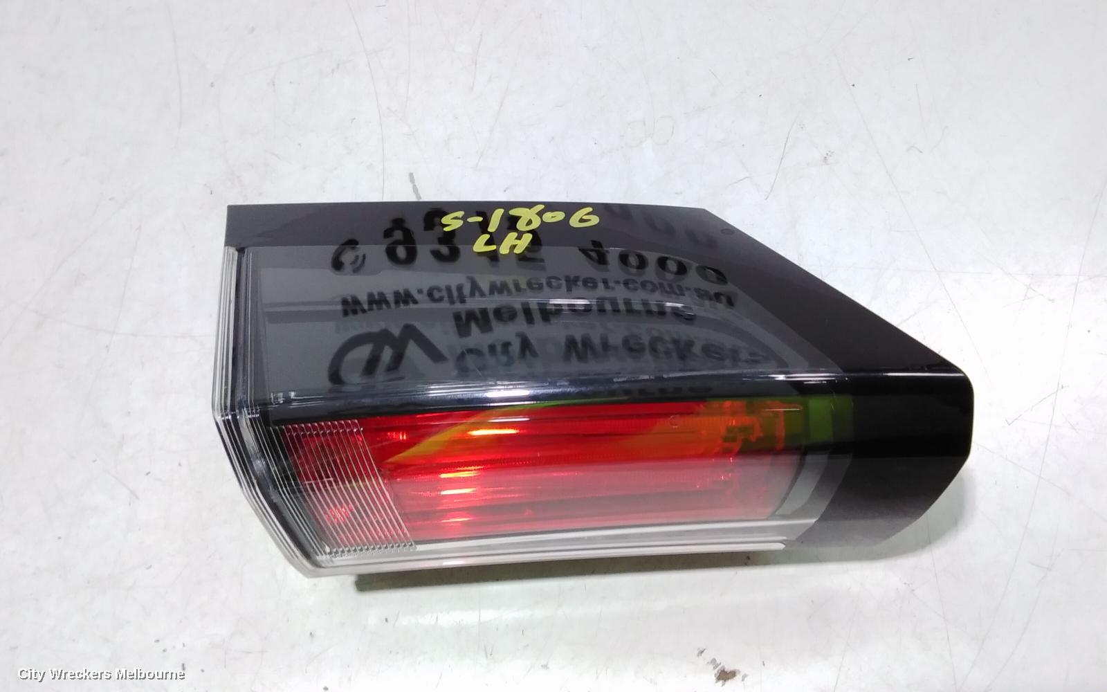 HONDA CIVIC REAR GARNISH, TAILGATE LAMP (LH SIDE), 10TH GEN, HATCH, 02/2017 - 08/2021 - Image 2