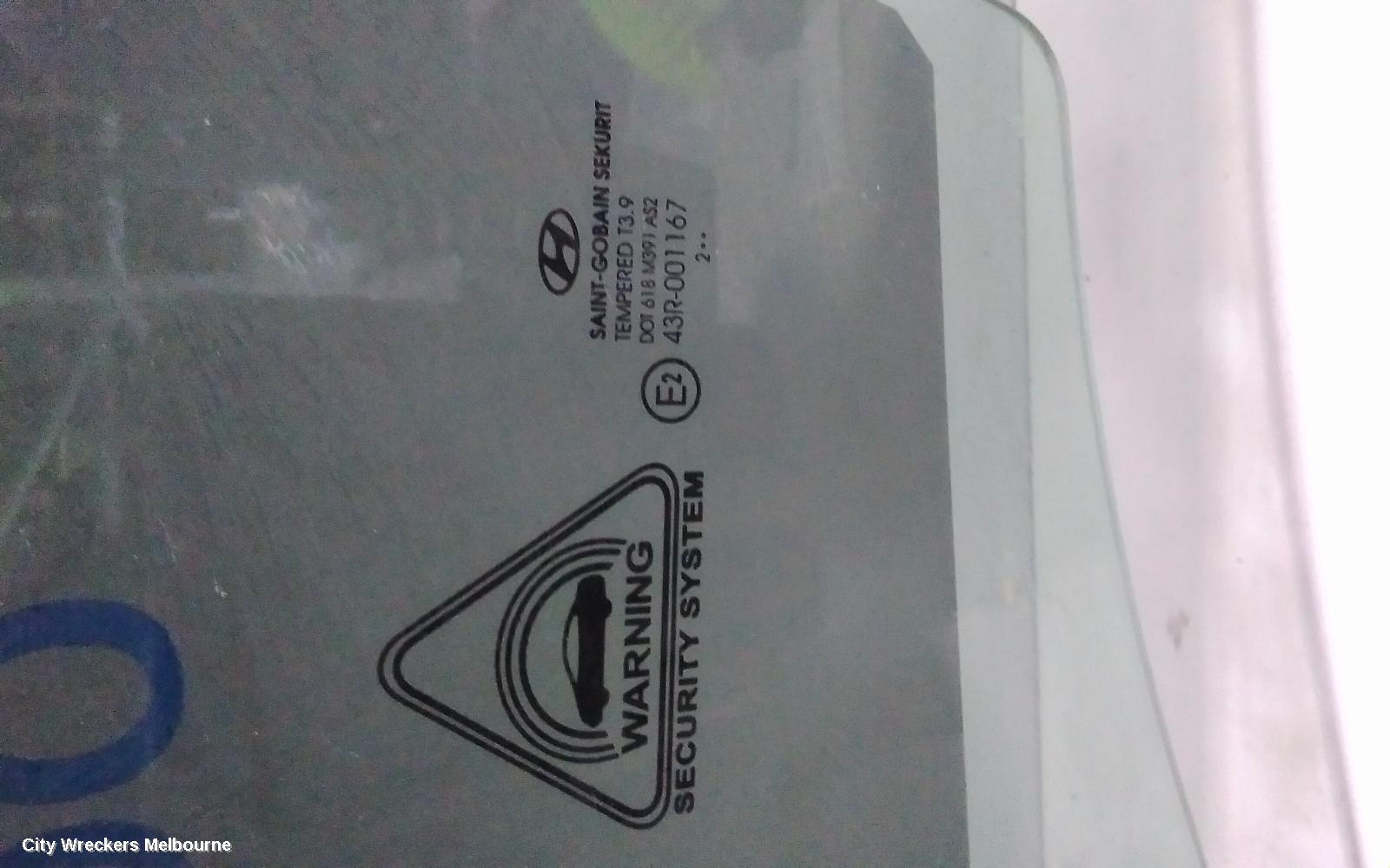 HYUNDAI I30 LEFT FRONT DOOR WINDOW, GD, WAGON, 02/2012 - 07/2016 - Image 2