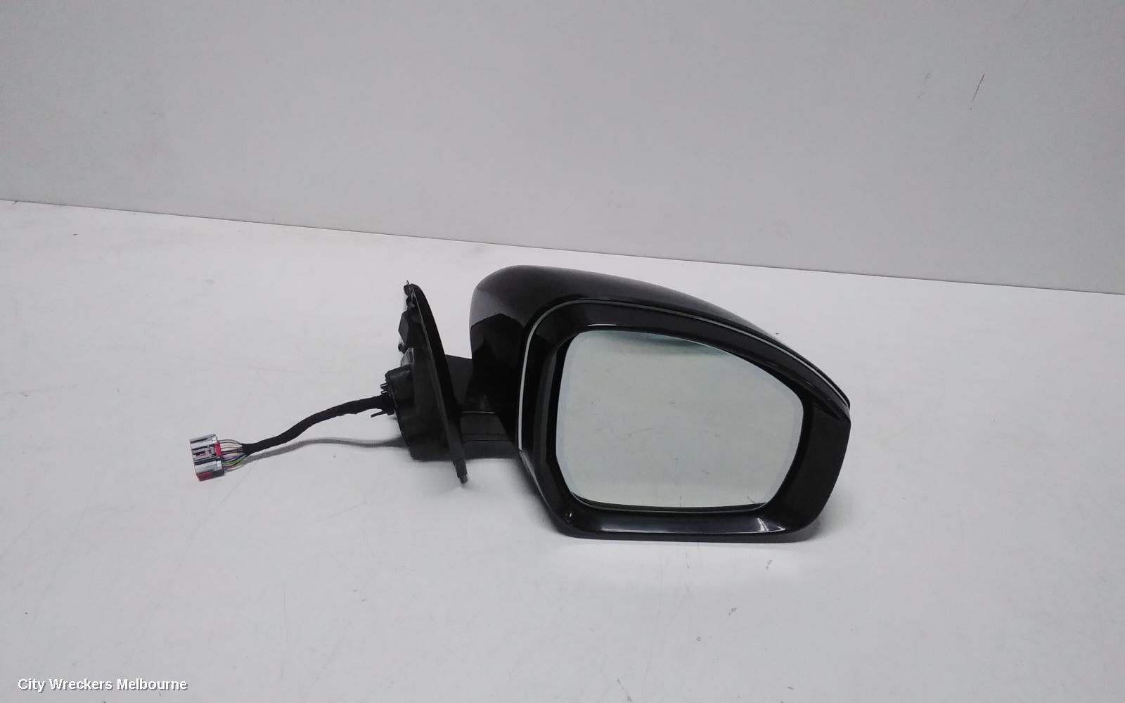LAND ROVER RANGEROVER SPORT RIGHT DOOR MIRROR, L494, POWER, NON FOLDING TYPE, SE, 06/2013 ONWARDS - Image 2