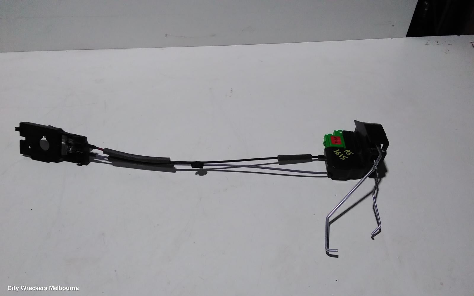 HYUNDAI ACCENT DOOR/BOOT/GATE LOCK, RIGHT FRONT DOOR LOCK, RB, NON KEYLESS ENTRY TYPE, 07/2011 - 12/2019 - Image 1
