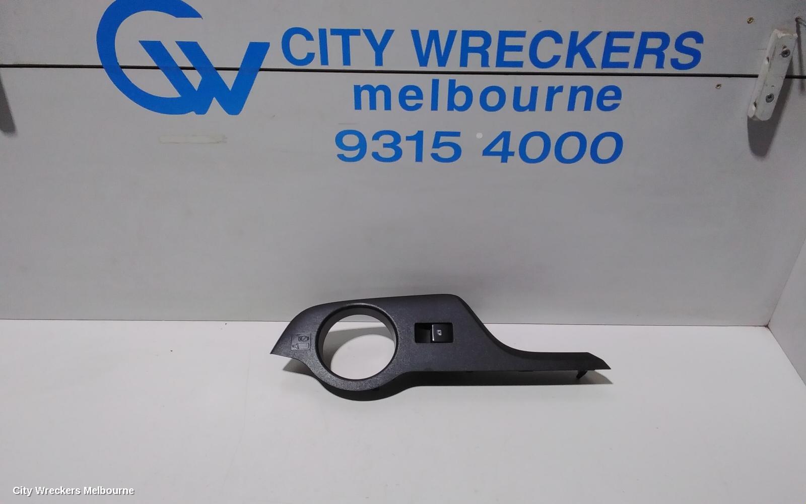 TOYOTA C-HR PWR DR WIND SWITCH, LH FRONT/LH REAR/RH REAR, GEN 1, 12/2016 ONWARDS - Image 1