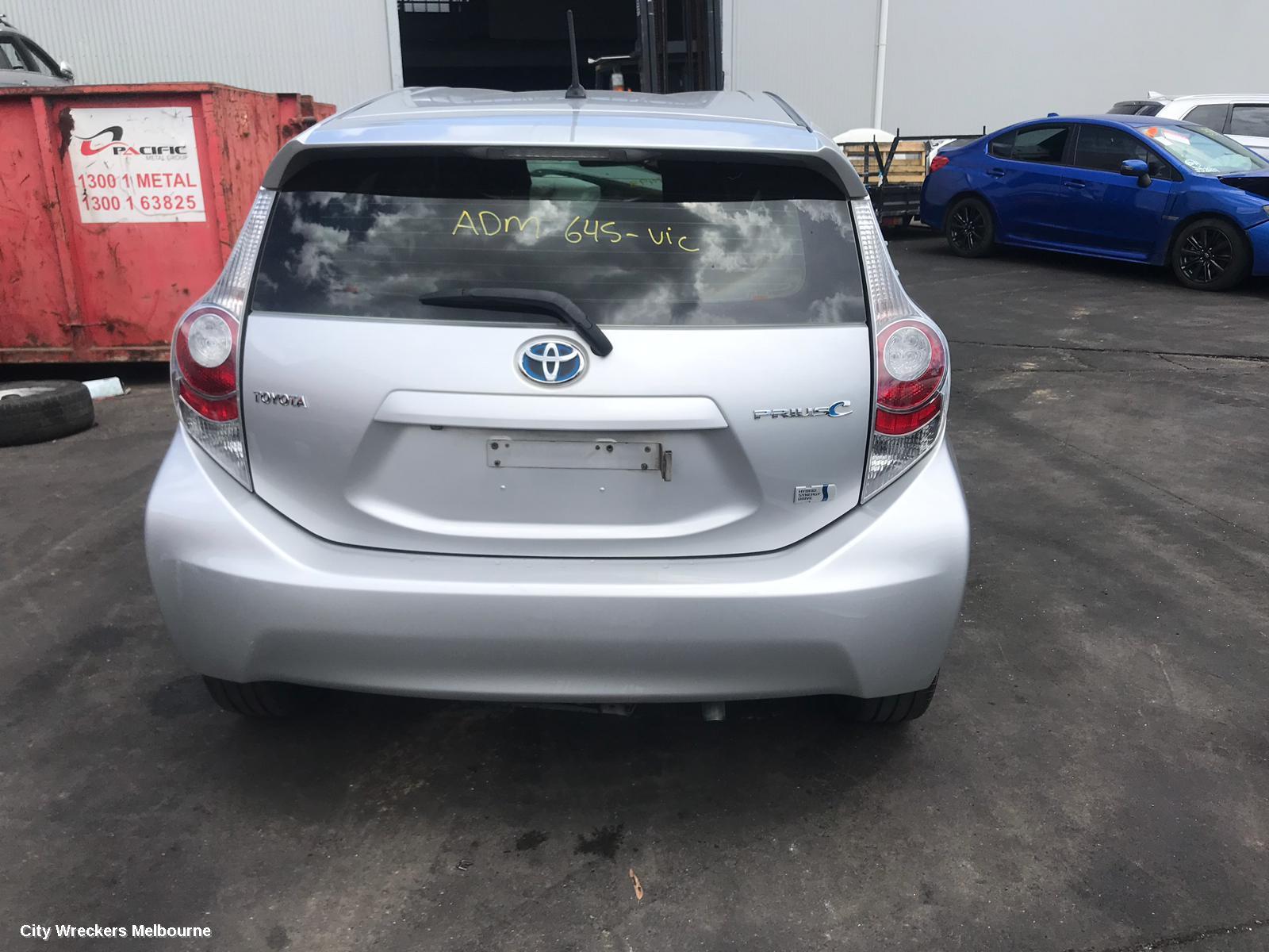 TOYOTA PRIUS OVERFLOW BOTTLE, NHP10R, PRIUS C, INVERTER TYPE, 12/2011 ONWARDS - Image 3