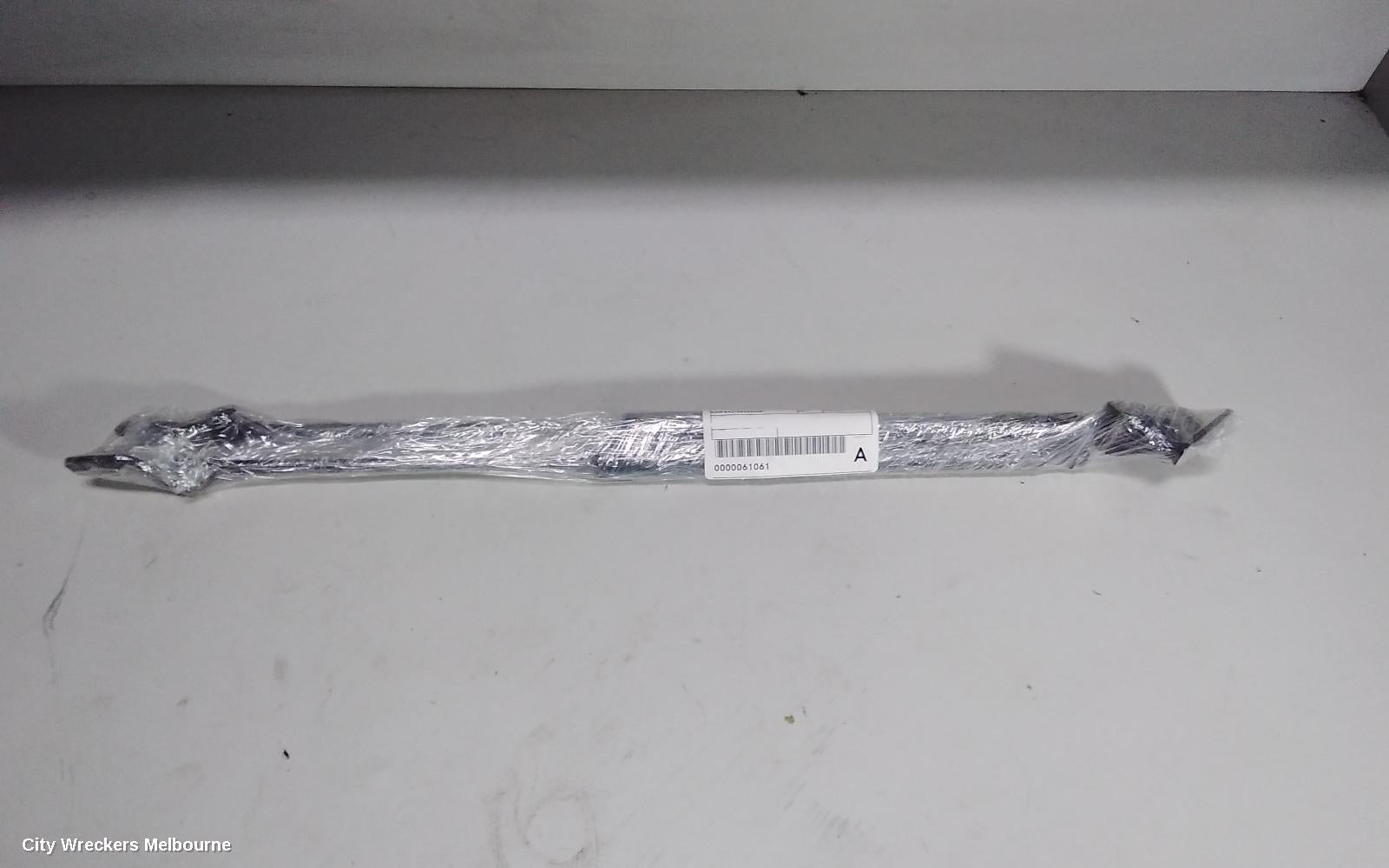 NISSAN DUALIS HATCH STRUT, TAILGATE STRUT (PAIR), J10, 10/2007 - 05/2014 - Image 3