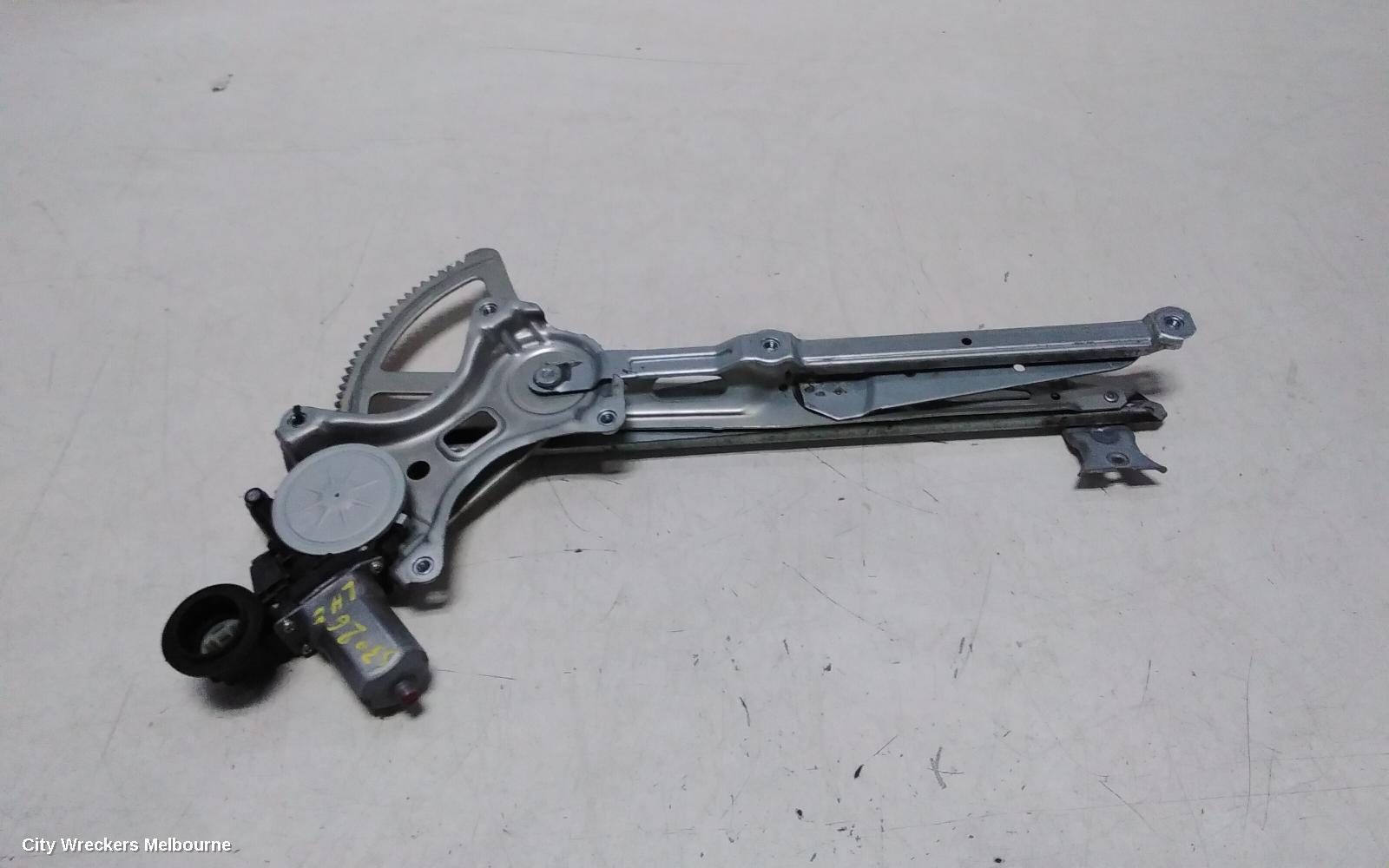 TOYOTA HIACE LEFT FRONT WINDOW REG/MOTOR, DOOR REG AND MOTOR ASSY, TRH/KDH, 01/2005 - 04/2019 - Image 2