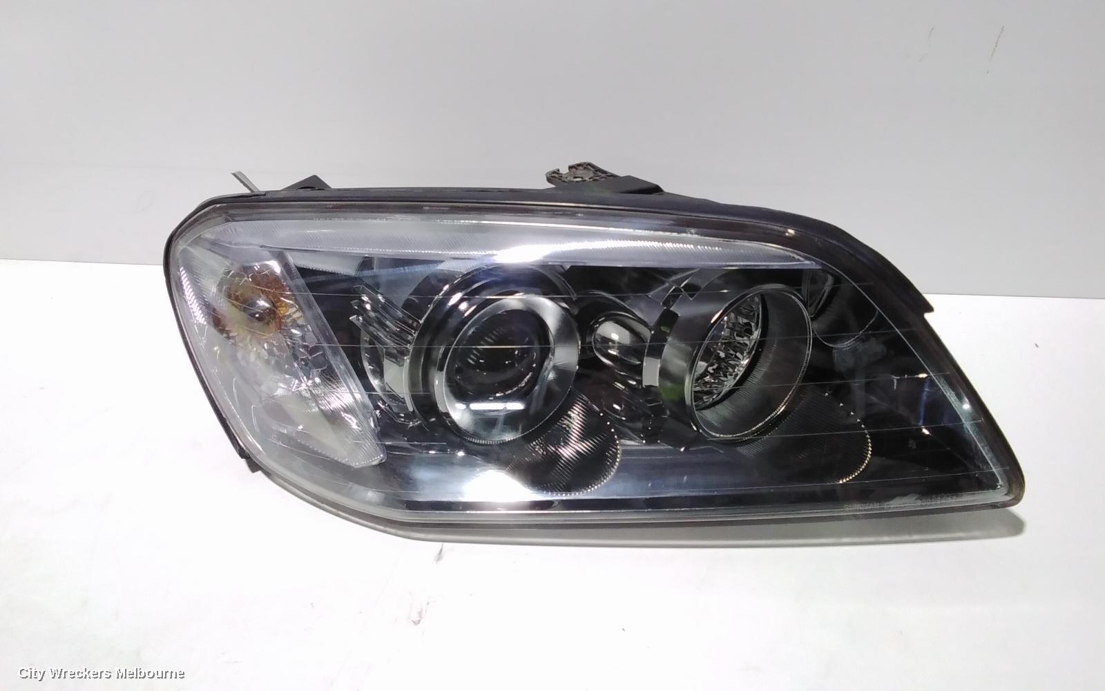 HOLDEN CAPTIVA RIGHT HEADLAMP, CG, CX/LX/SX/CAPTIVA 7 (4TH VIN = C), CHROME INNER TYPE, 09/2006 - 02/2011 - Image 2