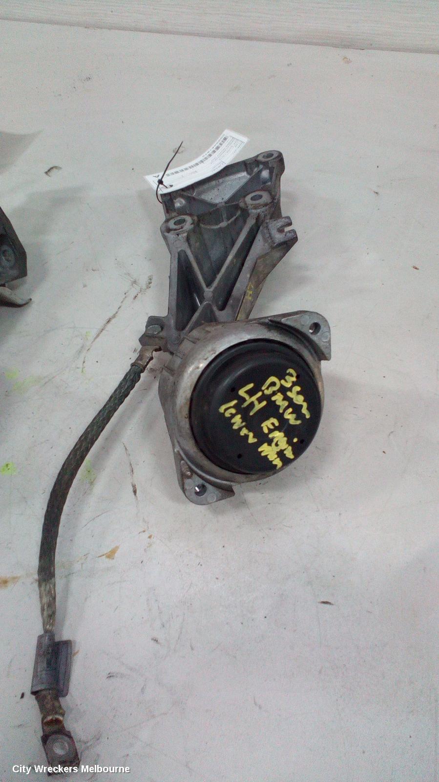 BMW 3 SERIES MOUNT, PETROL, 2.0, 320I, N46/N46B/N46T, ENGINE BRACKET (LH SIDE), E90/E91, SEDAN/WAGON, 03/2005 - 01/2012 - Image 1