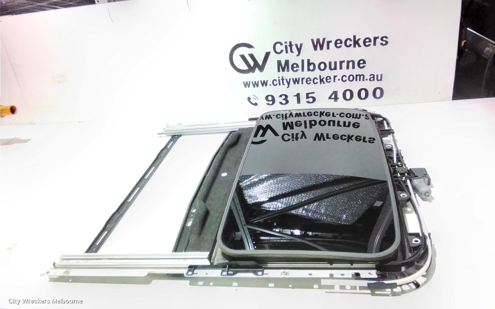 TOYOTA RAV4 ROOF GLASS/SUNROOF/T, XA40, 12/2012 - 12/2018 - Image 1