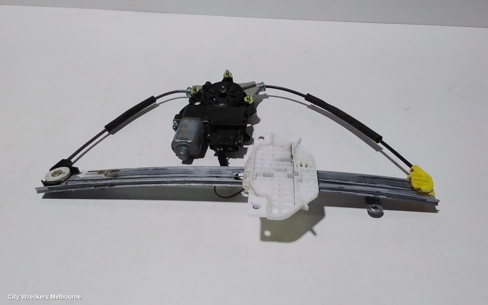 KIA RIO RIGHT FRONT WINDOW REG/MOTOR, YB, 12/2016 - 06/2023 - Image 2