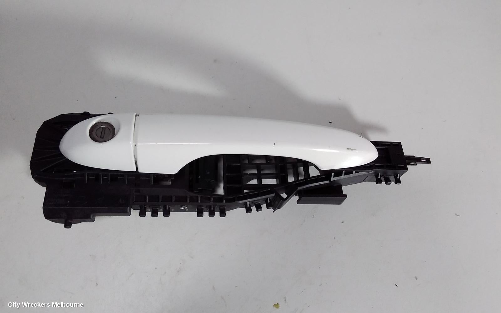 JEEP CHEROKEE DOOR HANDLE, KL, 06/2014 - 11/2022 - Image 1